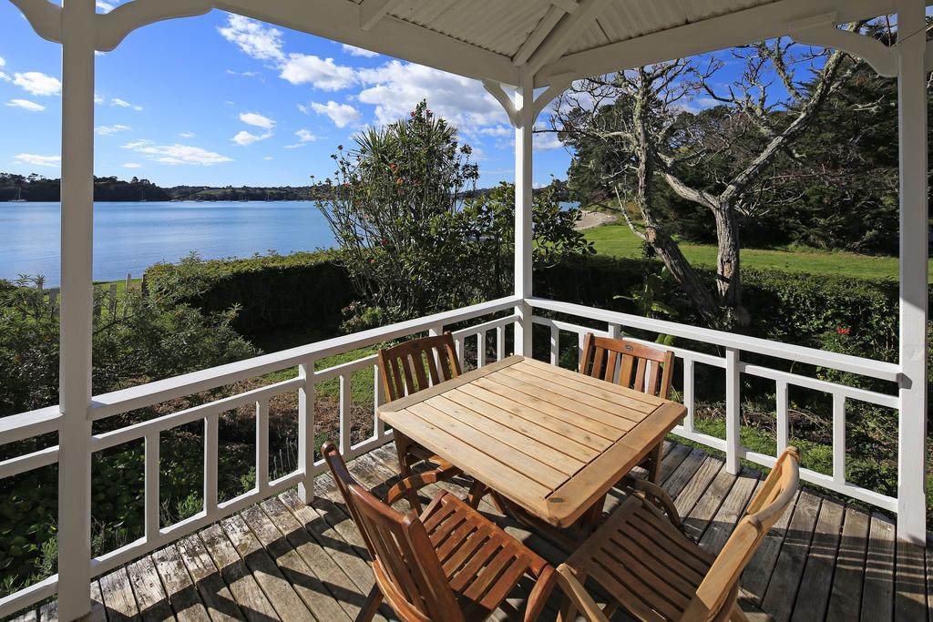 Oakura Bay Villa - Stay Waiheke Te Whau Bay Exterior foto